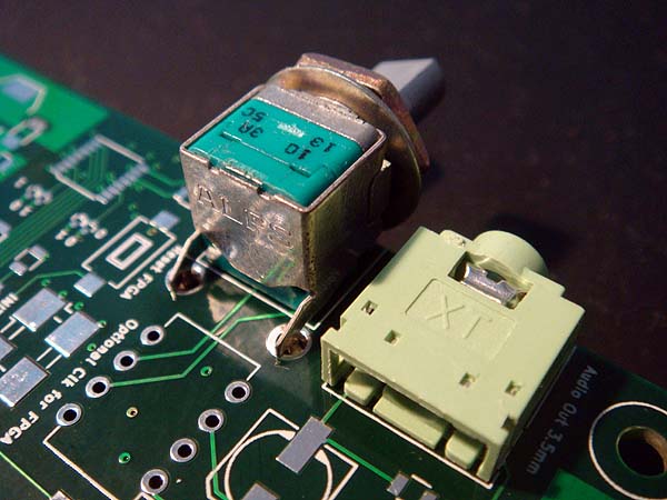 LCSDR empty pcb pot and audio jack socket test